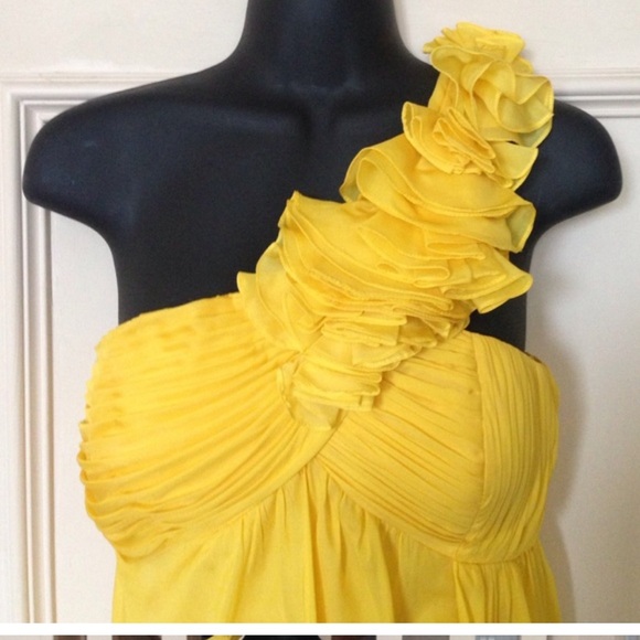Aidan Mattox size 4 dress. Yellow. Worn once - Picture 4 of 4
